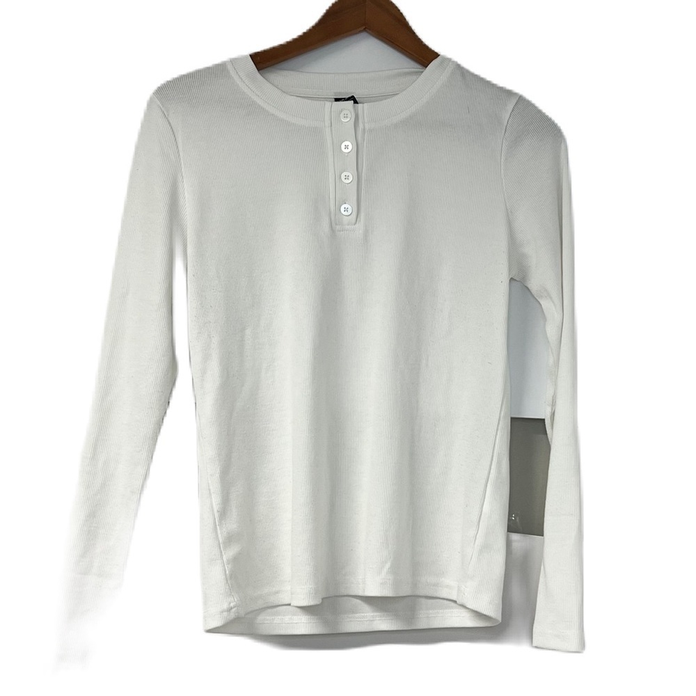 Dazy woman's sz XL white ribbed half button long sleeve casual top work everyday
